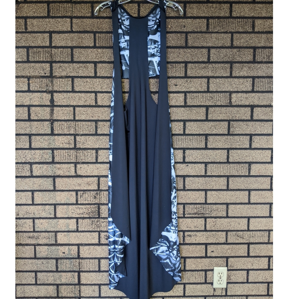 Black Milk bone machine hooded cape *rare* OSFA - Picture 4 of 7